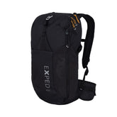 Skyline 20 Backpack in black, ideal for day hikes, bike tours, with ergonomic design and breathable straps.