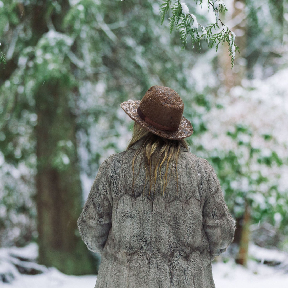 Women's Outdoor Headwear