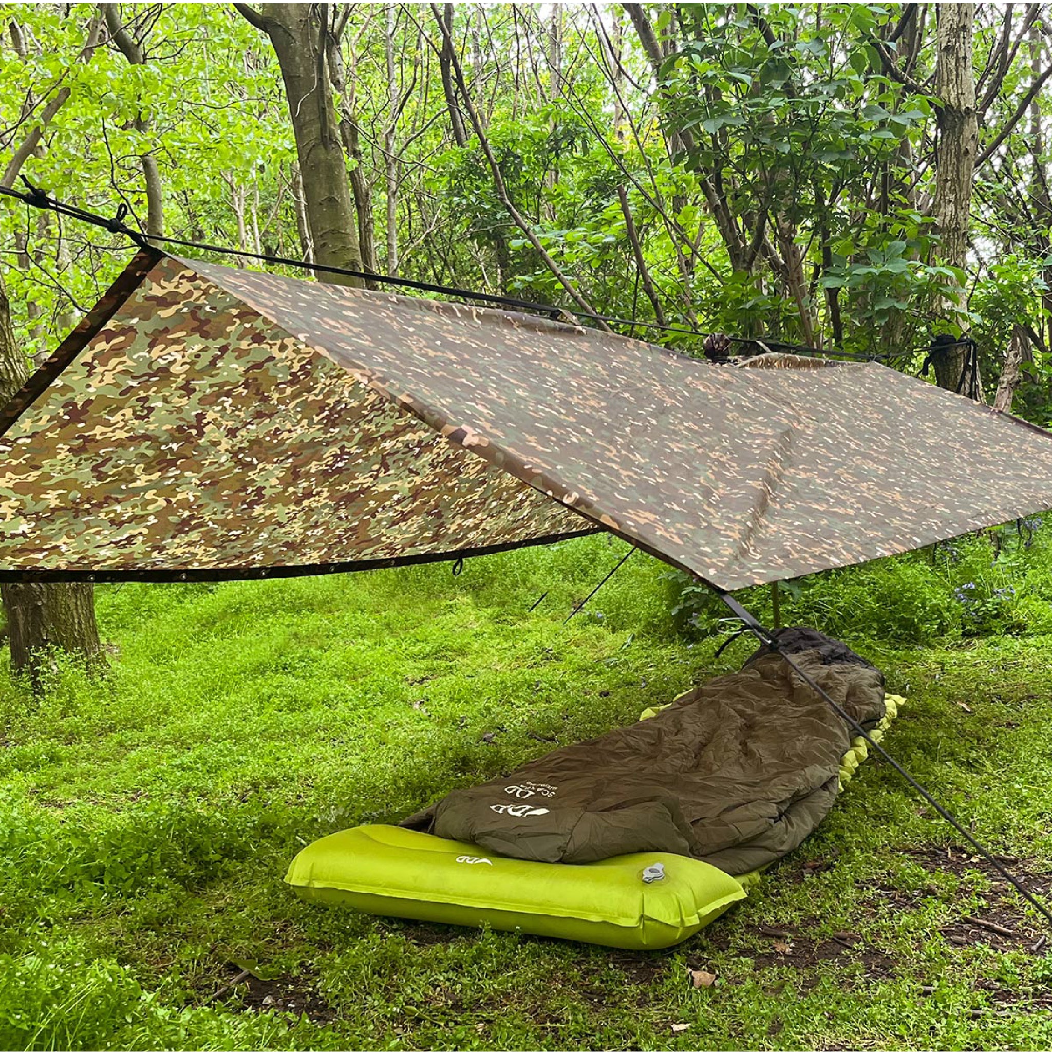 Poncho Tarp Stay Dry on the Trail – Wylies Outdoor World