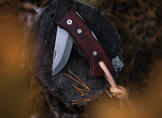 Helle Raud  Folding Lock Knife - Wylies Outdoor World