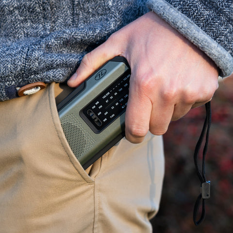 Universal Survival Emergency Hub (Powerbank, Torch, Radio, SOS)