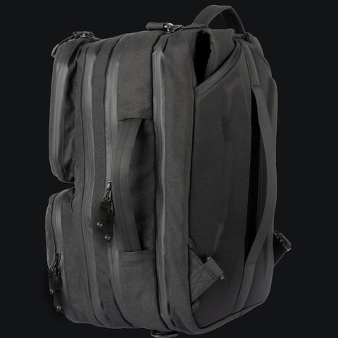 STOIRM MESSENGER BAG