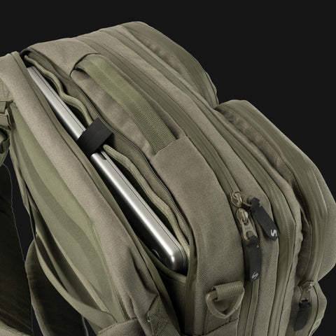 STOIRM MESSENGER BAG